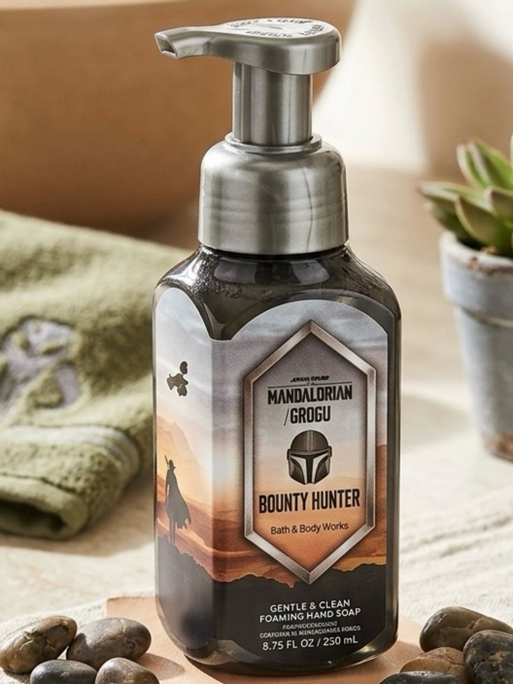 Bath & Body Works Star Wars Mandalorian Grogu Bounty Hunter Soap